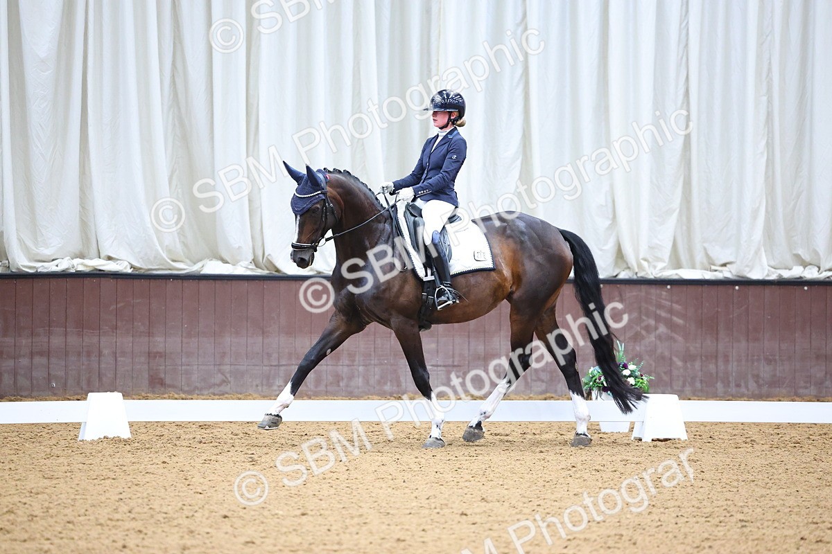 SBM_008418 - Class 8 - AM6 - 17.20-18.08