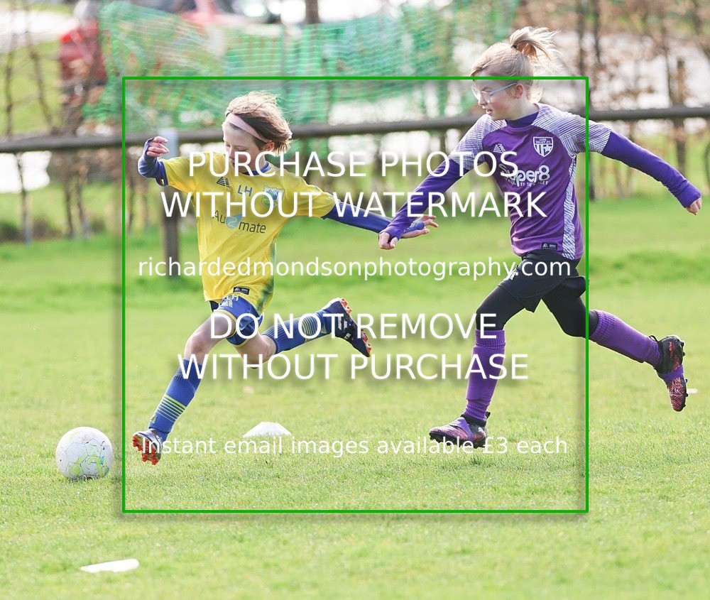 533A3153 - Kendal United Girls Under 10's vs Lune Valley Lightning Under 10's