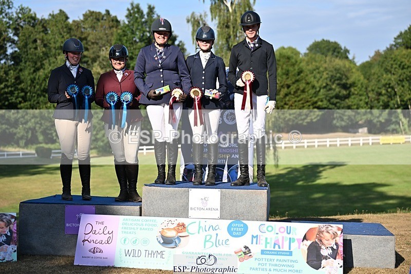 250822A-171548-24488 - Friday Presentations