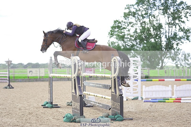 230806A-123510-02013 - Cls 14 Snr Foxhunter & 1.20m Open