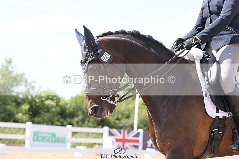 240622A-161651-14580 - Cls 36 BD Adv Medium 98