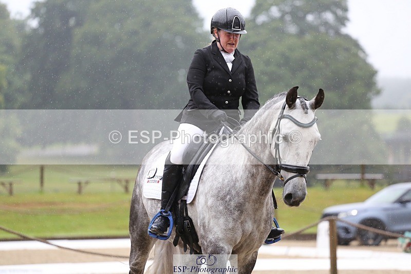 240720-110618-04385 - 150-Karen_Jones-Esplendido_UJ