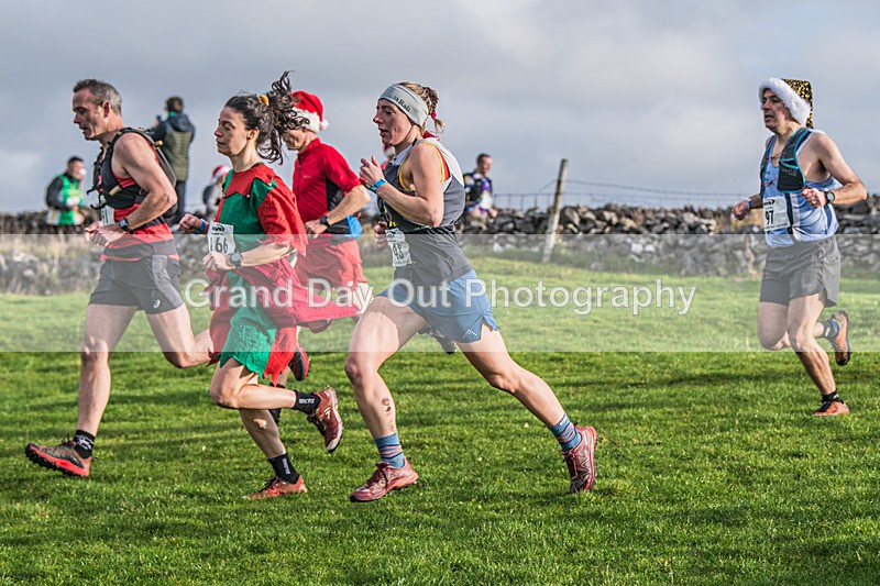 Litton-105 - Litton Christmas Cracker Fell Race (Limestone Series) Sunday 14th December 2025