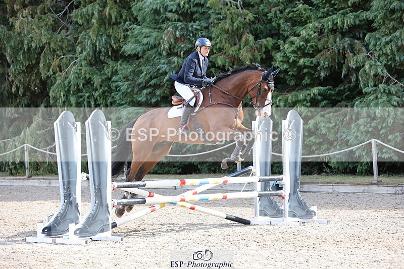 250829A-111550-01320 - Cls 7 British Novice and 90cm