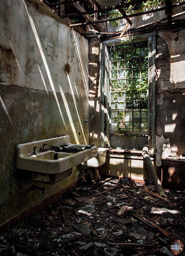  - Abandoned Asylums and Institutions