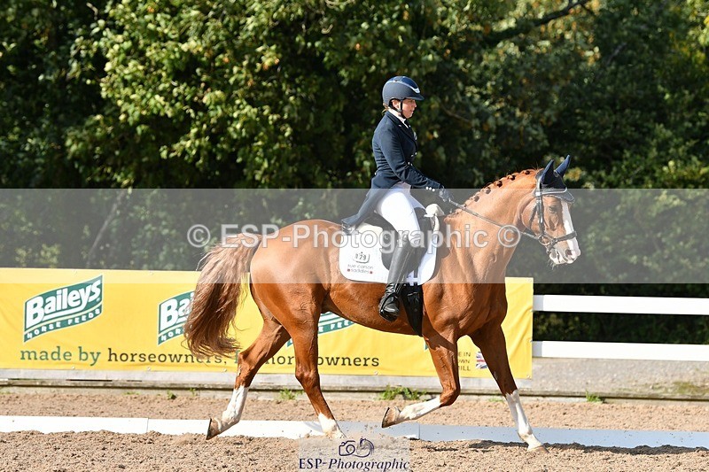 250906-163338-05129 - 129-Katie.PalmerHeadmore.Braithwaite