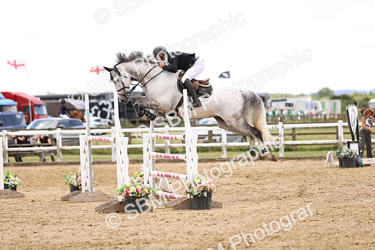 SBM_003810 - Class 22 - Senior Foxhunter 1.20m