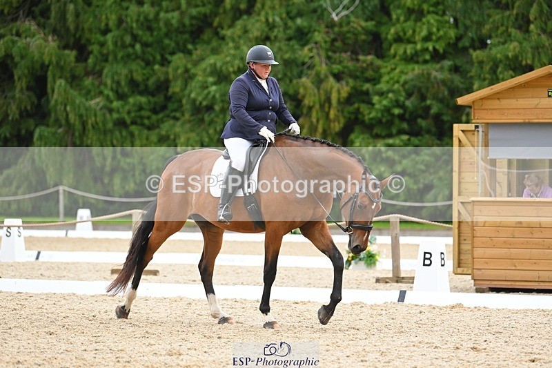 230813-172009-08631 - Cls 14 Medium Silver 16.45 to End