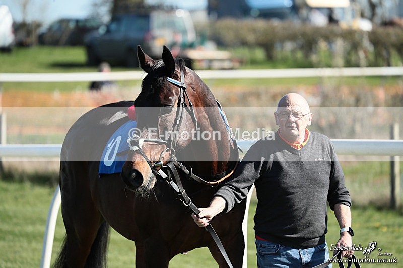 PtP 210326 225 - VWH Cirencester Races 21/03/26