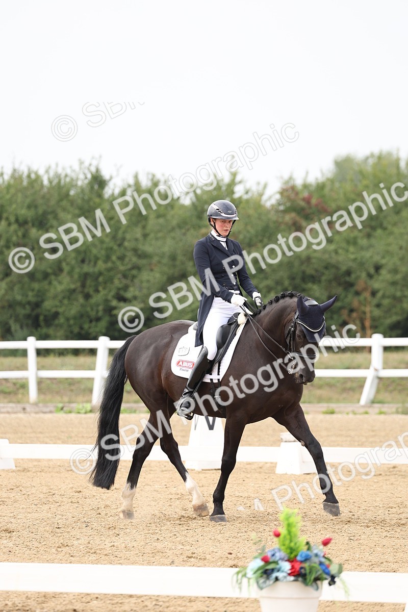 SBM_008206 - Class 10 - FEI INT I - 16.10-16.50