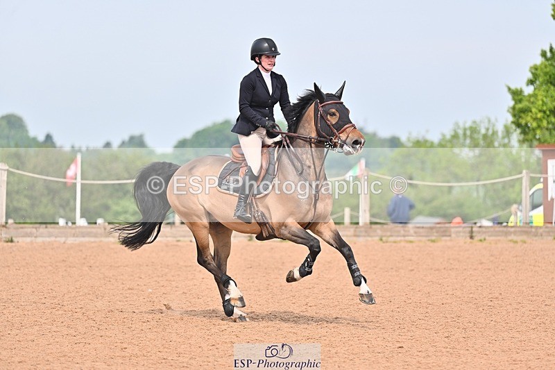 260509-110520-01814 - Cls 26a Snr Foxhunter