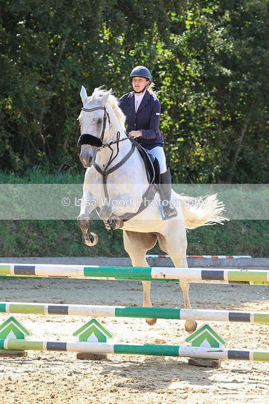 3E7A1036 - Class 4: Senior British Novice/90cm open
