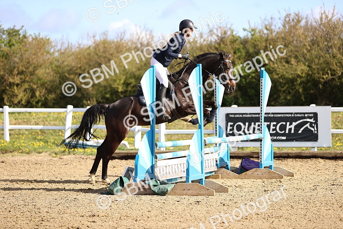 SBM_003044 - Class 15 - Senior British Novice - 90cm