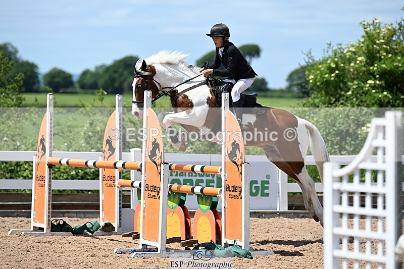 240609A-133801-05800 - Cls 25 Pony Newcomers and 1m Open