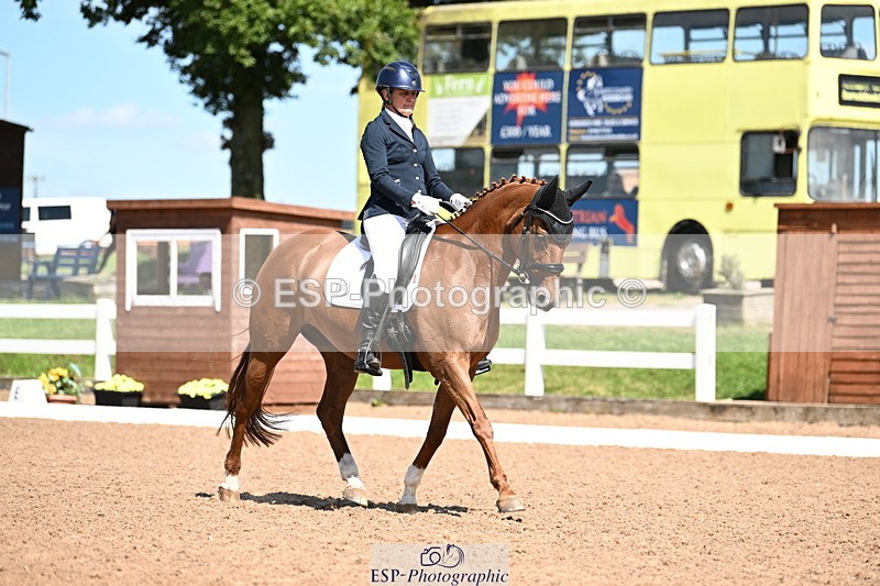 240816A-142542-05586 - 300-Andrea.Kennedy-Ricardo.Red