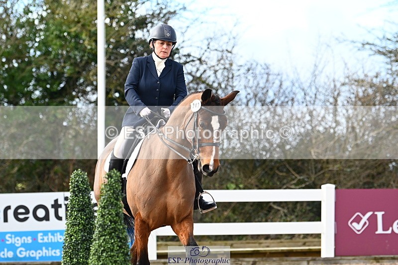 240218A-144145-08722 - 242-Alex.Robinson-Barr-French.Affair