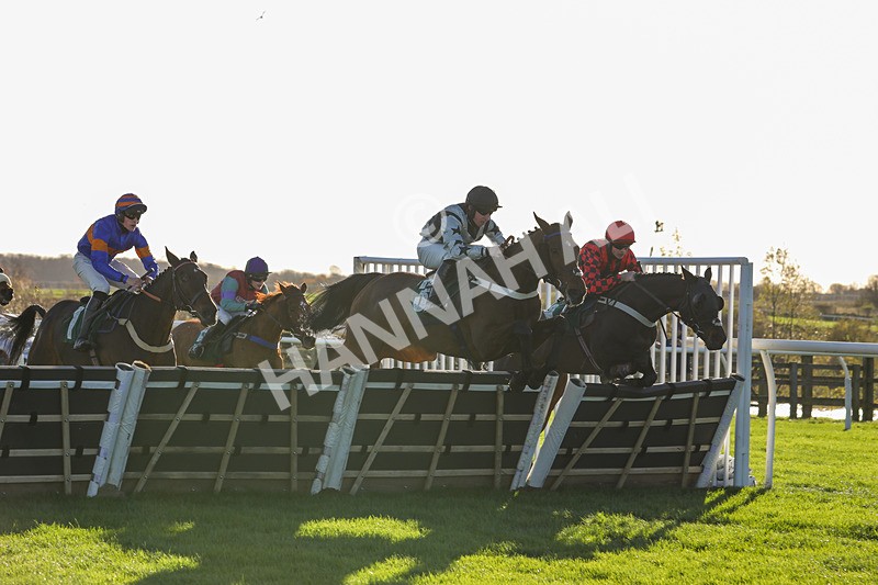 241123-Race 1-Onward Route-0804 - Race 1