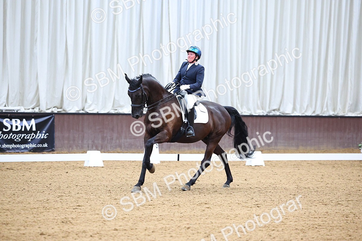 SBM_008467 - Class 8 - AM6 - 17.20-18.08