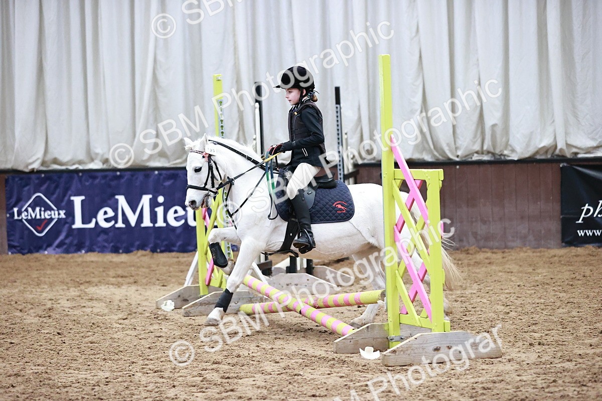 SBM_000244 - Class 1 - Cross Pole Jumping 30cm 40cm