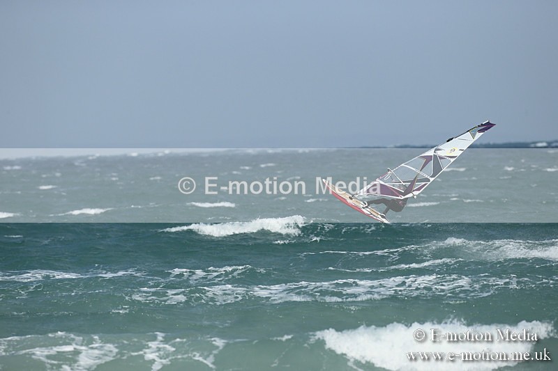 WS 020413-241 - Windsurfing