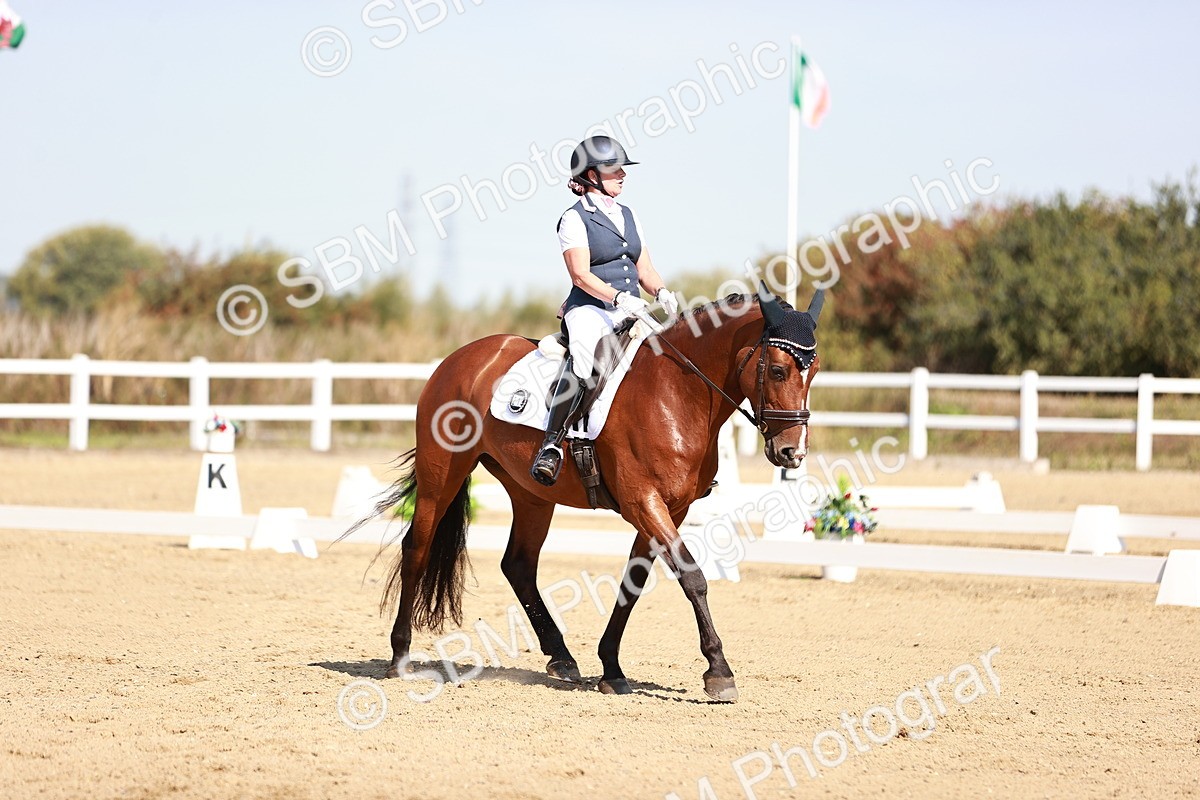 SBM_004431 - Class 12 - Novice 5 - 10.31-11.41