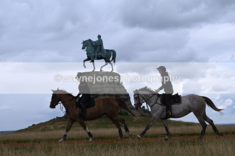 DSC_7426 - Time at Statue 13:16 to 13:52