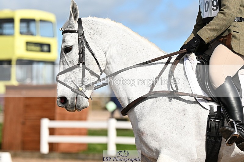 240324A-135142-03773 - Novice 27, 12.30 to 13.50