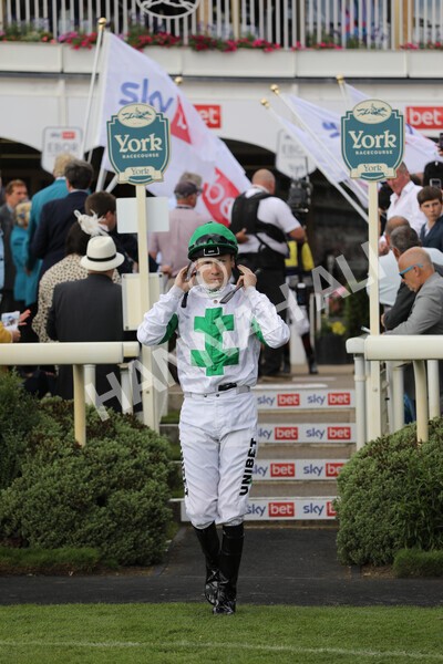 yr20082022r4-21 - Race 4 3.35pm Sky Bet Ebor