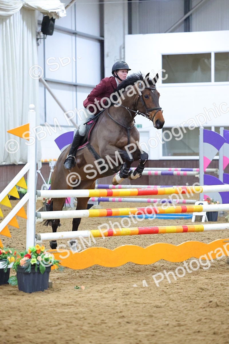 1I0A4885 - Class 9 - Senior Newcomers/ 1.10m Open