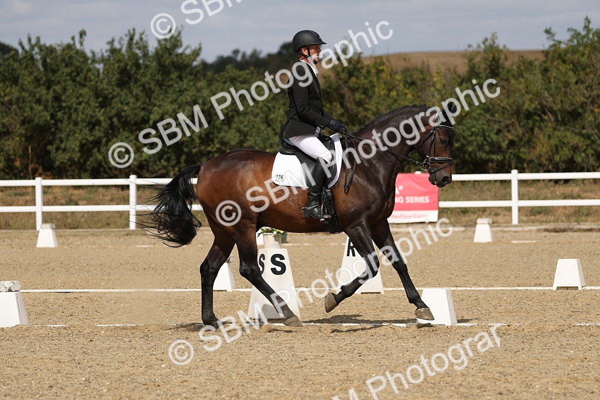 SBM_022072 - Class 22 - M5 Silver13.03.14.07