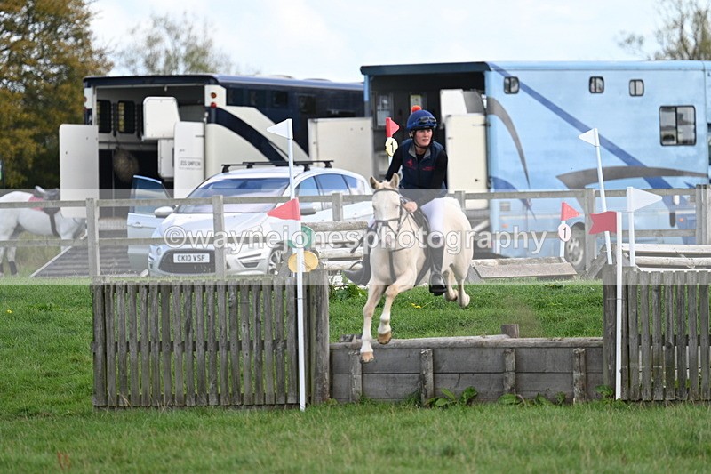 WJ7_0832 - Time 13:30 to 13:54