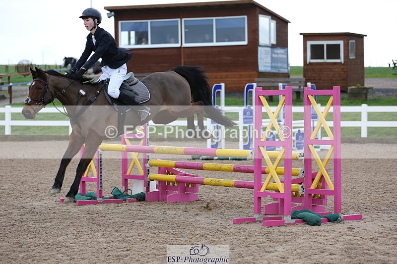 240211A-104329-02198 - Cls 4 Pony Discovery & 90cm Open