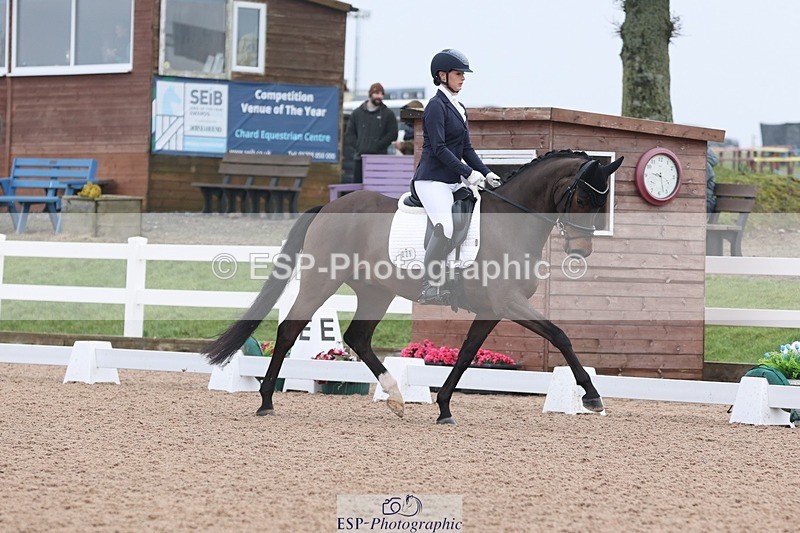 250216-095108-04948 - 229-Tara.Faulds-Platinum.SNW