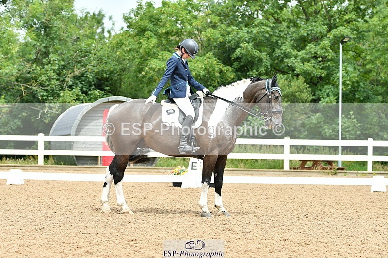 230702A-121131-09105 - Cls 33 Music Medium