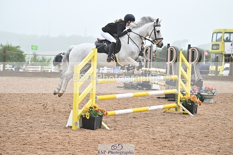 240505A-124631-05177 - Cls 4 Blue Chip Pony Newcomers & 1m Open