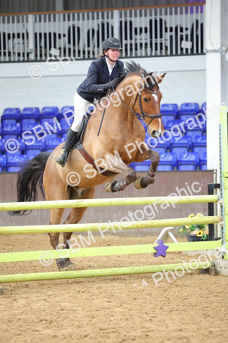 SBM_009682 - Class 20 - Senior British Novice/ 90cm Open - First Round (0.90m)