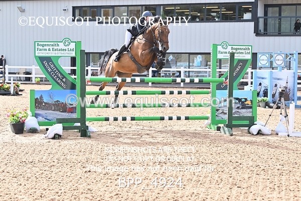BPP_4924 - CLASS 7 THURS Redpost Equestrian Senior Foxhunter/1.20m Open