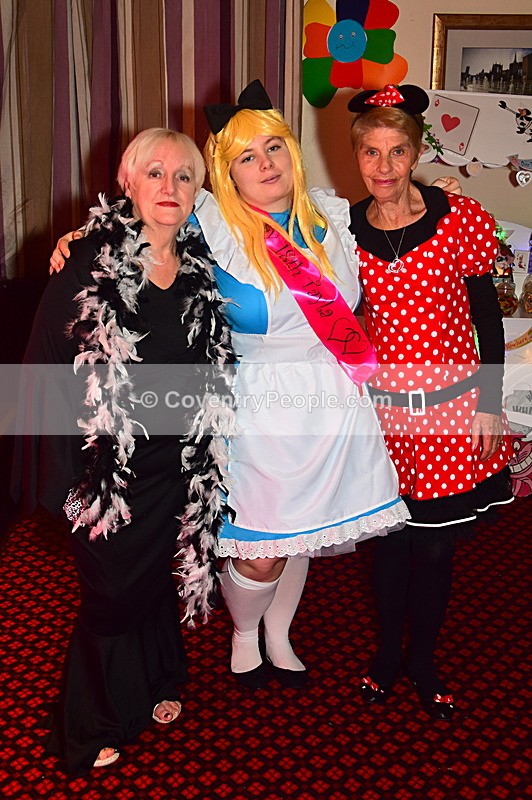 TAY-185 - Tayla's 18th