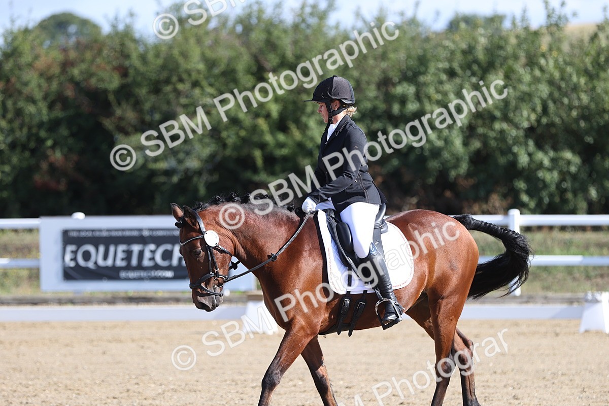 SBM_001091 - Class 2 - Intro 4 Champs - 9.44-10.38