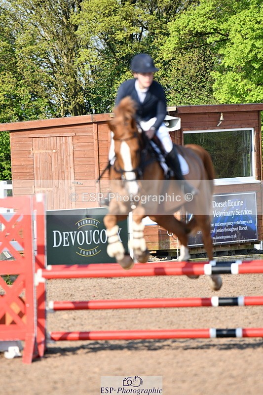 240512A-082607-16845 - Cls 39 British Novice and 90cm Open