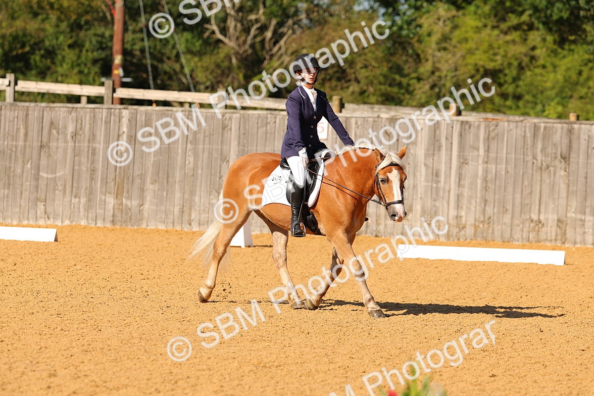 SBM_39941 - D18 - Grand Tour Championship - Novice 34