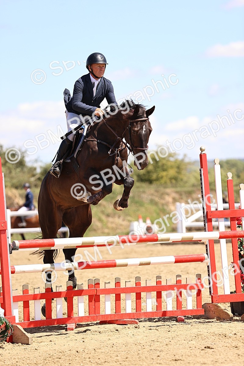 SBM_014803 - Class 15 - Senior Newcomers - 1.10m Open