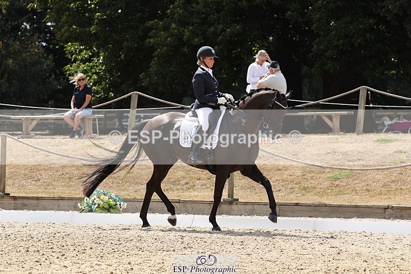 250809A-144438-04380 - 028-Sameera.RahmatallaForget.Me.Not.NE