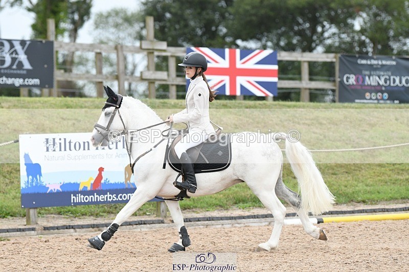 250807-112445-00649 - 90cm Round 1