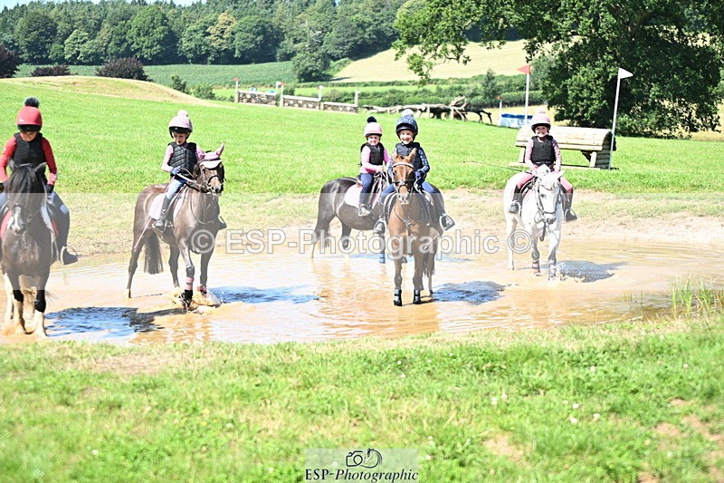 240729B-150425-03109 - Abbie's Group XC