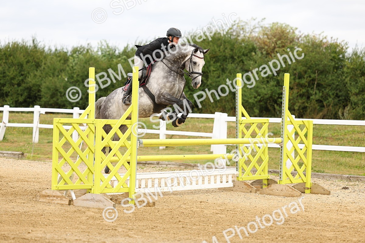 SBM_009170 - Class 2 - Senior Discovery - 1.00m Open