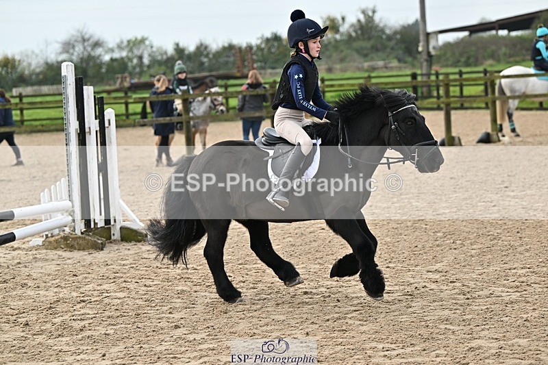 241110-112001-00400 - 50-55cm Arena Eventing