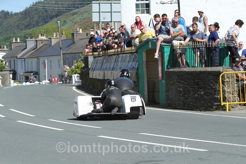 IMG_2700 - Sidecar Race 2 - TT 2013