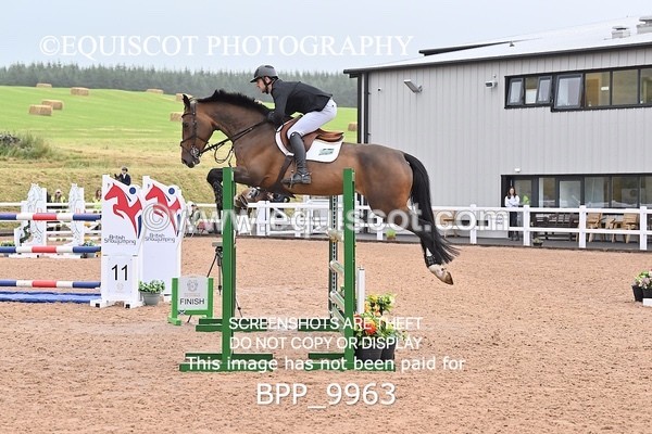 BPP_9963 - CLASS 24 SUN Redpost Equestrian Senior Foxhunter/1.20m Open