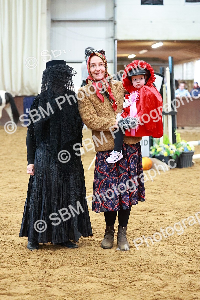 SBM_000338 - Class 1 - Fancy Dress